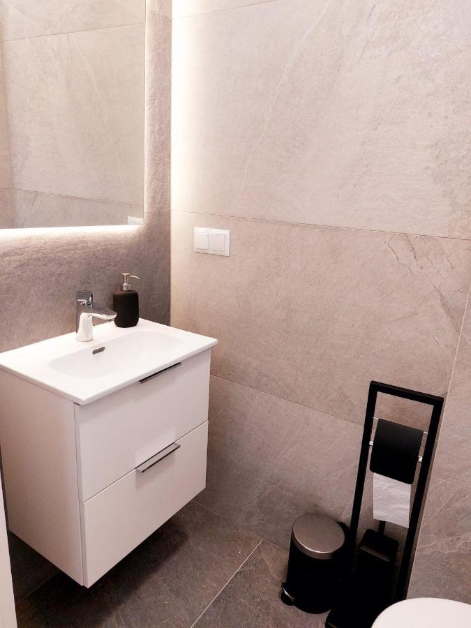 Апартаменти Apartament Panorama Park***** Єленя-Ґура Екстер'єр фото