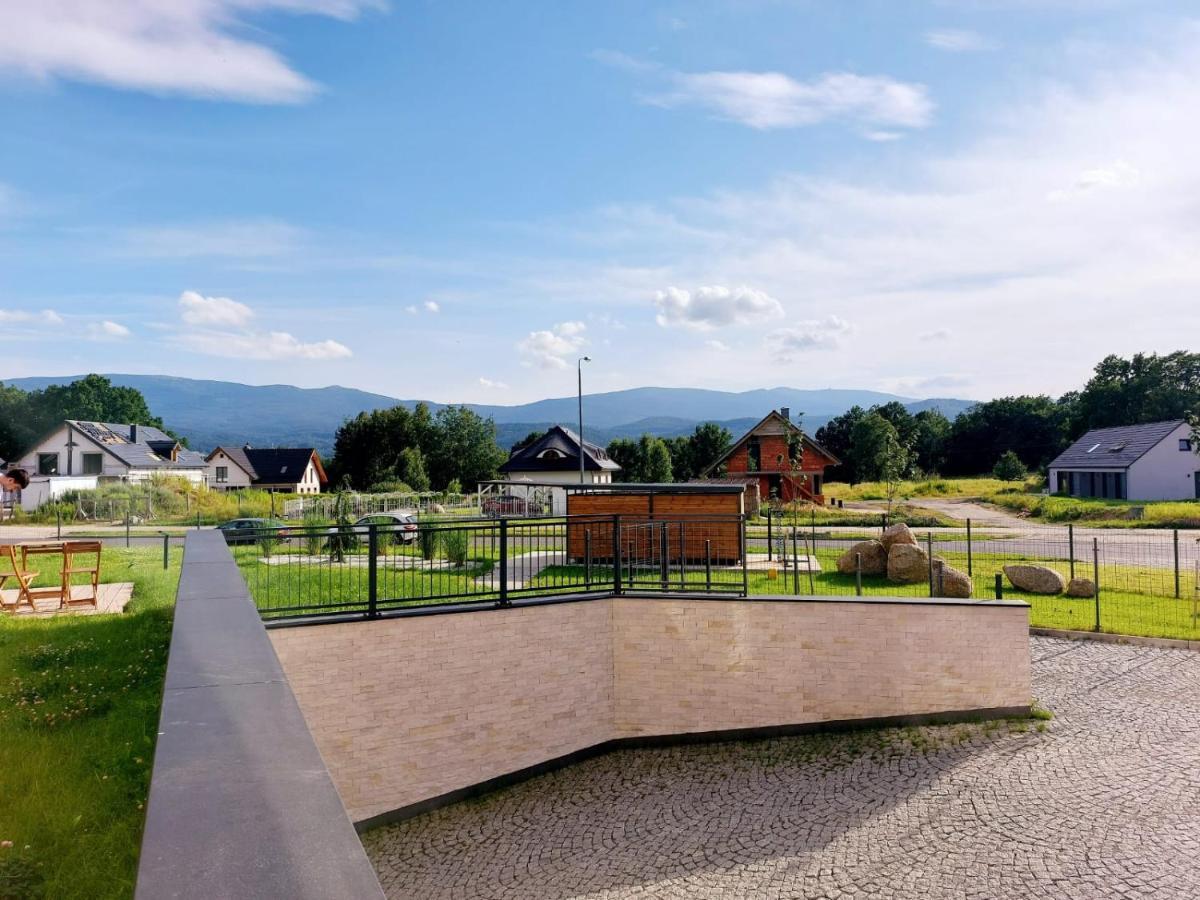 Апартаменти Apartament Panorama Park***** Єленя-Ґура Екстер'єр фото