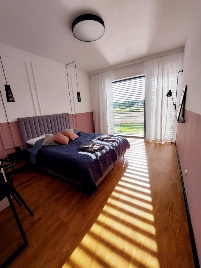 Апартаменти Apartament Panorama Park***** Єленя-Ґура Екстер'єр фото